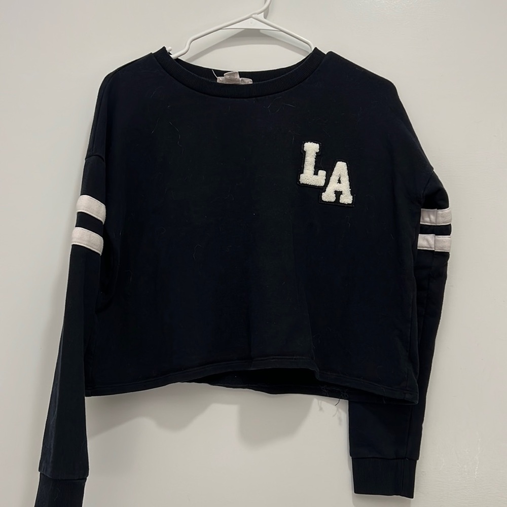 Small cropped LA black sweater
